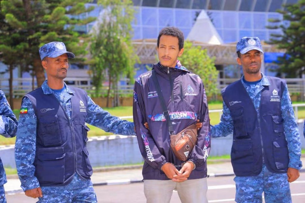 ከ46 ሚሊዮን ብር በላይ በማጭበርበር ወንጀል ሲፈለግ የነበረው ኢትዮጵያዊ በኢንዶኔዥያ ተያዘ